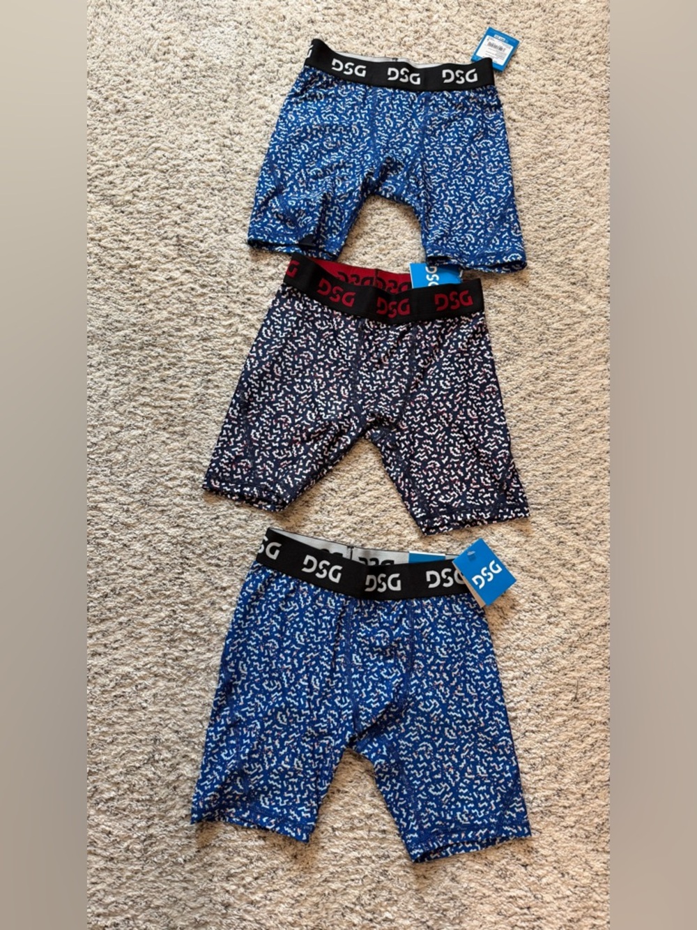 DSG Boys' Blue & Navy Printed Athletic Compression Shorts - 3 Pack size large